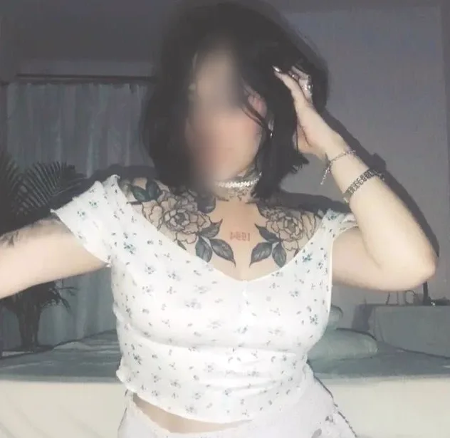 Marion, 28